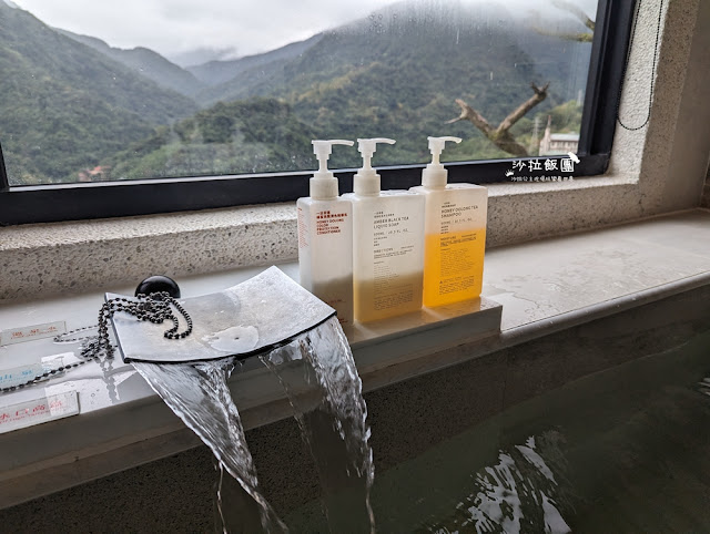 烏來泡湯『烏來旅晨溫泉民宿』湯屋‧客房可俯視烏來老街 28 烏來泡湯『烏來旅晨溫泉民宿』湯屋‧客房可俯視烏來老街