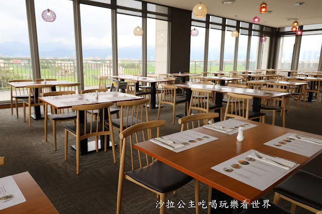 宜蘭五結美食『蝶舞咖啡廳(綠舞國際觀光飯店)』義大利麵/排餐/甜點/眺望龜山島/約會餐廳 3 宜蘭五結美食『蝶舞咖啡廳(綠舞國際觀光飯店)』義大利麵/排餐/甜點/眺望龜山島/約會餐廳