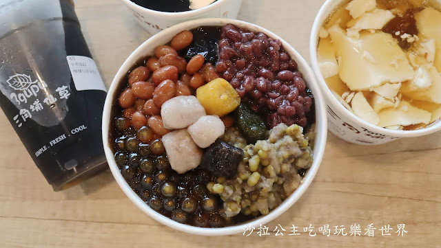 士林新開幕甜品冰店『三角埔仙草(士林店)彰化百年老店/燒仙草/豆花/仙草凍飲/刨冰 21 士林新開幕甜品冰店『三角埔仙草(士林店)彰化百年老店/燒仙草/豆花/仙草凍飲/刨冰