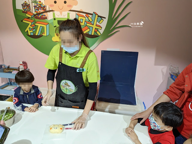 宜蘭親子景點『初咪體驗農場』拔三星蔥、、抓泥鰍、DIY創意蔥麵包體驗、沙坑 33 宜蘭親子景點『初咪體驗農場』拔三星蔥、、抓泥鰍、DIY創意蔥麵包體驗、沙坑