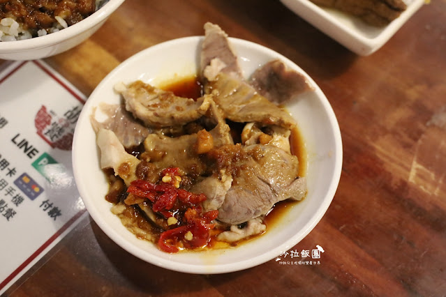 信義區美食『胡饕米粉湯台北市府店』浮誇創意米粉湯,紅茶麥茶喝到飽 21 信義區美食『胡饕米粉湯台北市府店』浮誇創意米粉湯,紅茶麥茶喝到飽