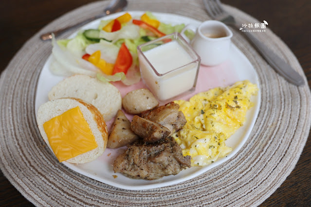 烏來泡湯『烏來旅晨溫泉民宿』湯屋‧客房可俯視烏來老街 44 烏來泡湯『烏來旅晨溫泉民宿』湯屋‧客房可俯視烏來老街