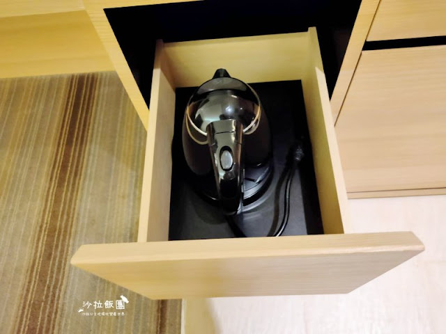 高雄飯店『和逸飯店HOTEL COZZI-高雄中山館』捷運出口旁超便利