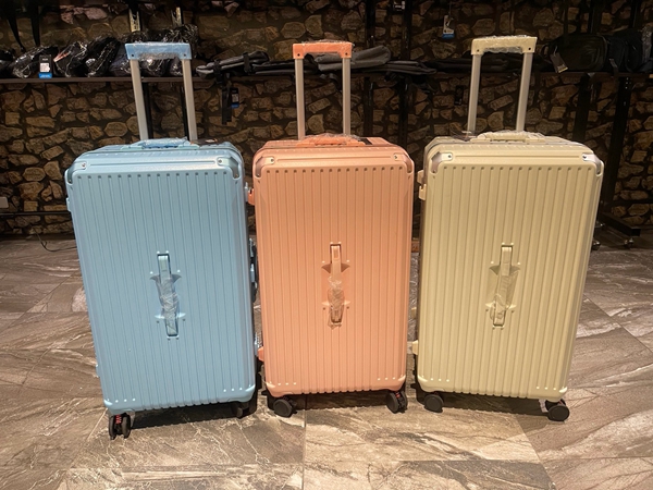 台南善化行李箱特賣會,工廠直營廠拍,最低價990元起,胖胖箱、前開式行李箱,後背包 20 台南善化行李箱特賣會,工廠直營廠拍,最低價990元起,胖胖箱、前開式行李箱,後背包