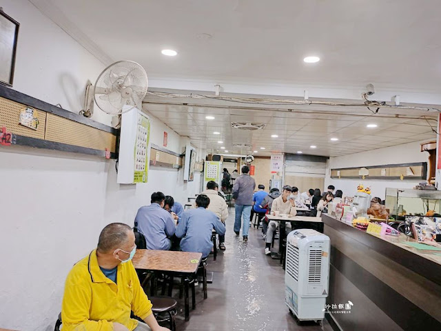 高CP值便當內用飲料、滷肉飯吃到飽『食來運轉』外帶免費加飯附700C.C飲料 4 高CP值便當內用飲料、滷肉飯吃到飽『食來運轉』外帶免費加飯附700C.C飲料