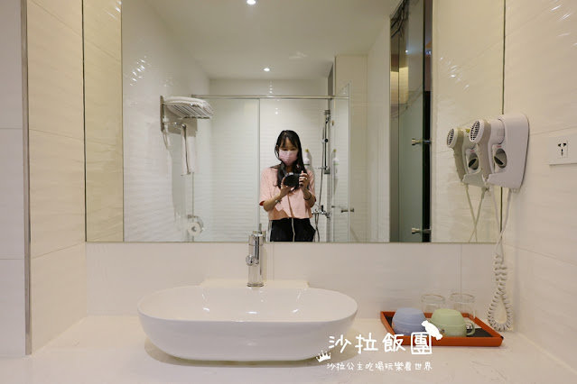 高雄親子住宿『華園大飯店草衙館』鈴鹿賽道樂園、SKM Park走路一分鐘 51 高雄親子住宿『華園大飯店草衙館』鈴鹿賽道樂園、SKM Park走路一分鐘