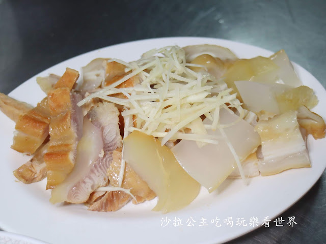 基隆美食/仁愛市場人氣日本料理.小吃『黑面鯊魚煙阿玉』『林家祖傳沙茶魷魚羹』 12 基隆美食/仁愛市場人氣日本料理.小吃『黑面鯊魚煙阿玉』『林家祖傳沙茶魷魚羹』