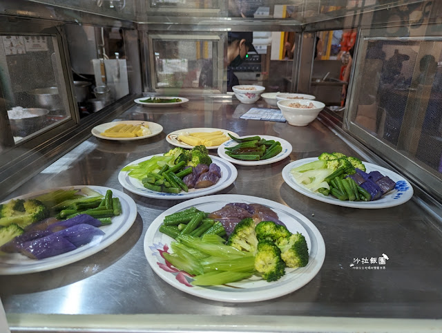 嘉義必吃人氣美食『林聰明沙鍋魚頭』連雞肉飯都好吃 15 嘉義必吃人氣美食『林聰明沙鍋魚頭』連雞肉飯都好吃