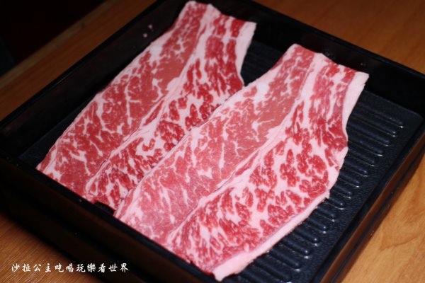 IMG_2300.JPG IMG_2300.JPG