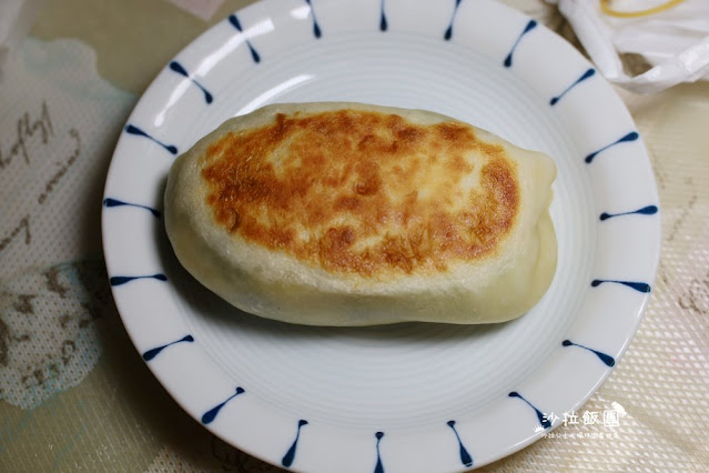 基隆美食『李家鍋貼饅頭』山東純手工鍋貼饅頭、韭菜盒、手工水餃、包子 22 基隆美食『李家鍋貼饅頭』山東純手工鍋貼饅頭、韭菜盒、手工水餃、包子