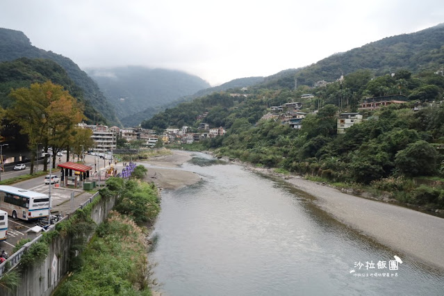 烏來老街一日遊泡溫泉、搭台車、看瀑布、逛老街 56 烏來老街一日遊泡溫泉、搭台車、看瀑布、逛老街