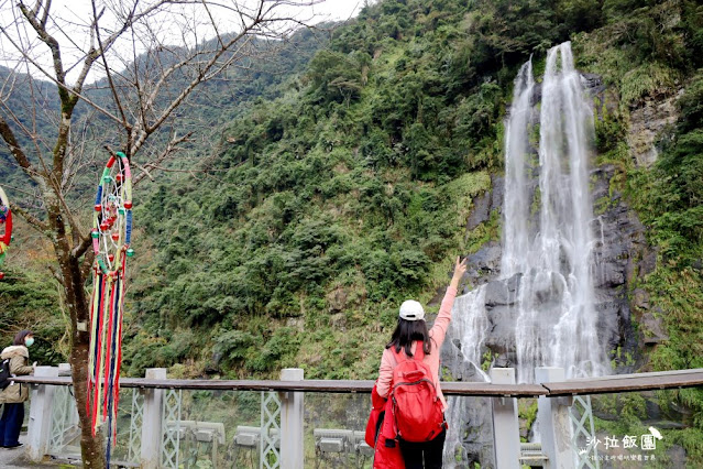 烏來老街一日遊泡溫泉、搭台車、看瀑布、逛老街 38 烏來老街一日遊泡溫泉、搭台車、看瀑布、逛老街