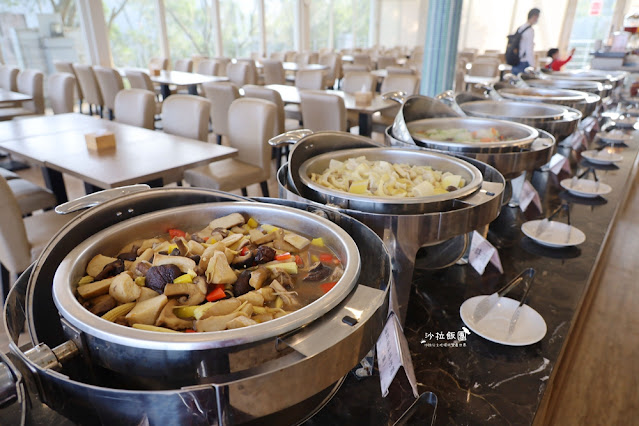 最新星空露營車『自然風情景觀渡假民宿』3000坪超大草坪小孩放電好地方 107 最新星空露營車『自然風情景觀渡假民宿』3000坪超大草坪小孩放電好地方