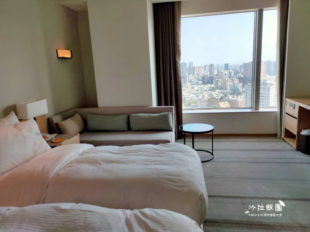 高雄飯店『和逸飯店HOTEL COZZI-高雄中山館』捷運出口旁超便利