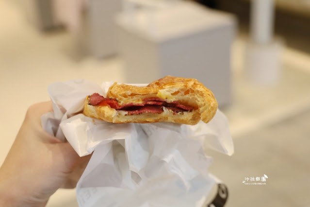 士林有插座咖啡『CAFEIN硬咖啡』捷運士林站旁