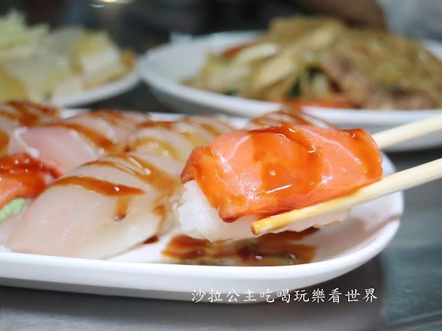 基隆美食/仁愛市場人氣日本料理.小吃『黑面鯊魚煙阿玉』『林家祖傳沙茶魷魚羹』 10 基隆美食/仁愛市場人氣日本料理.小吃『黑面鯊魚煙阿玉』『林家祖傳沙茶魷魚羹』