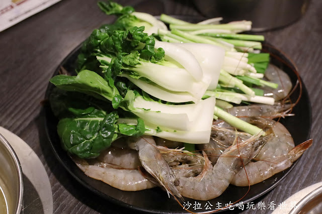 台北火鍋吃到飽『新千葉火鍋(西門店)』399元吃到飽/西門町火鍋 58 台北火鍋吃到飽『新千葉火鍋(西門店)』399元吃到飽/西門町火鍋