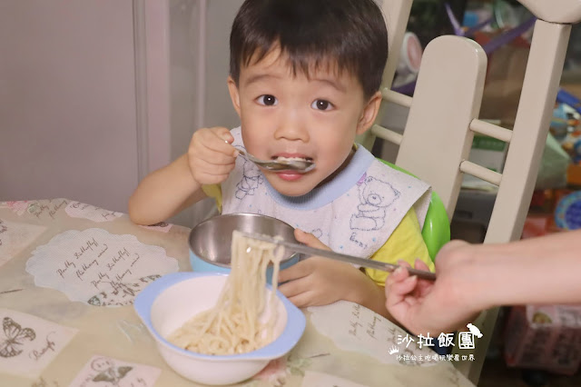 外帶火鍋下殺4.7折『丰明殿』自取送很大再送愛的小手或整顆高麗菜/5種防疫箱任你選 25 外帶火鍋下殺4.7折『丰明殿』自取送很大再送愛的小手或整顆高麗菜/5種防疫箱任你選