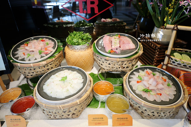 台北吃到飽『泰市場海鮮自助餐廳』天使紅蝦、甜蝦、干貝、極厚蝦餅、泰式奶茶通通吃到飽