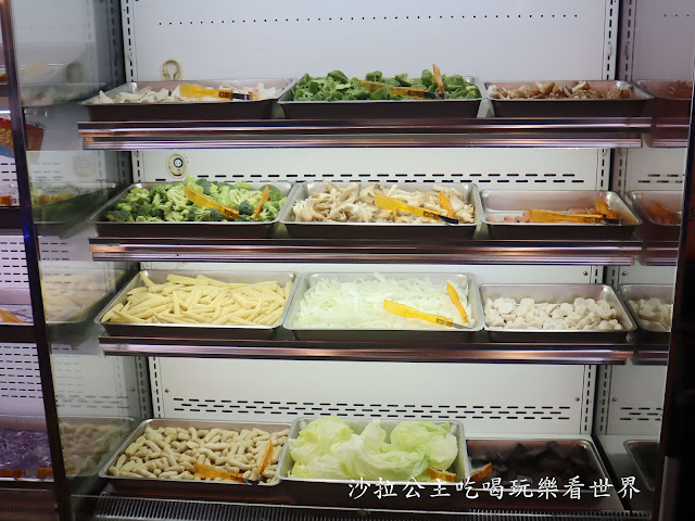 全台首家流水蝦吃到飽提供螃蟹料理吃到飽『泰蝦PA』東石鮮蚵.扇貝.甜點.水果.冰淇淋/捷運機捷站 11 全台首家流水蝦吃到飽提供螃蟹料理吃到飽『泰蝦PA』東石鮮蚵.扇貝.甜點.水果.冰淇淋/捷運機捷站