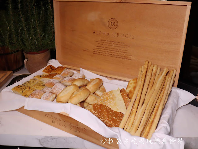 全新半自助式週日義大利早午餐『香格里拉台北遠東國際大飯店-馬可波羅義大利餐廳』鴨肝吃到飽 25 全新半自助式週日義大利早午餐『香格里拉台北遠東國際大飯店-馬可波羅義大利餐廳』鴨肝吃到飽