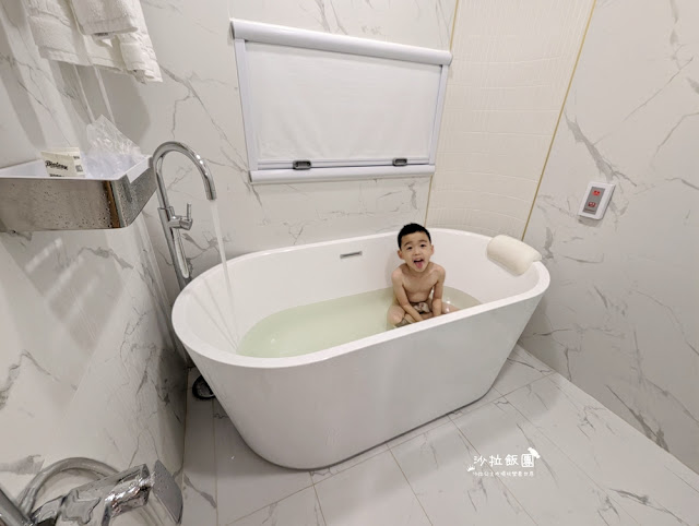 全台唯一結合高爾夫球主題『朋趣Bon Chill』一泊四食全包式奢華度假 29 全台唯一結合高爾夫球主題『朋趣Bon Chill』一泊四食全包式奢華度假