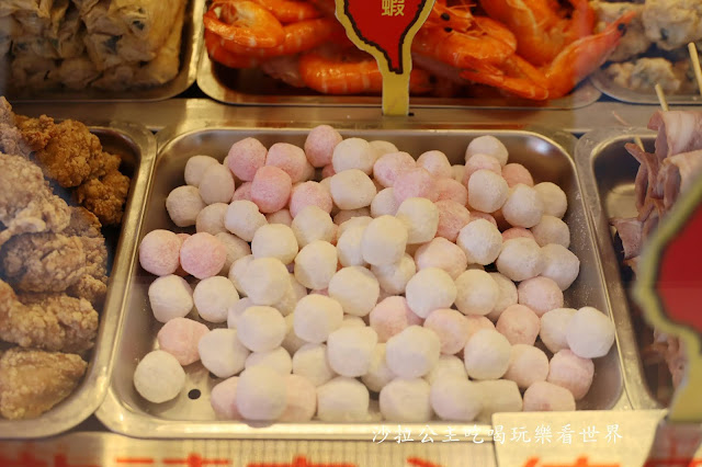 西門町美食『台灣鹽酥雞西門直營店』炸物堆得像座山/中午就可以吃到鹹酥雞/捷運西門站 18 西門町美食『台灣鹽酥雞西門直營店』炸物堆得像座山/中午就可以吃到鹹酥雞/捷運西門站