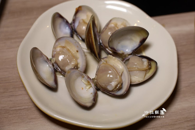 內湖人必吃火鍋『雞湯大叔(內湖店)』全雞湯為湯控而生/捷運西湖站 151 內湖人必吃火鍋『雞湯大叔(內湖店)』全雞湯為湯控而生/捷運西湖站