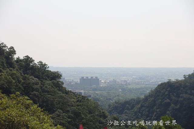 宜蘭礁溪景點『五峰旗瀑布』蘭陽十景之一/五峰旗聖母教堂/眺望蘭陽平原 13 宜蘭礁溪景點『五峰旗瀑布』蘭陽十景之一/五峰旗聖母教堂/眺望蘭陽平原