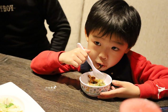 相思木燻燒鵝五吃礁溪寒沐酒店川薈，粵式手法融入川辣調味與西式元素的創意饗宴