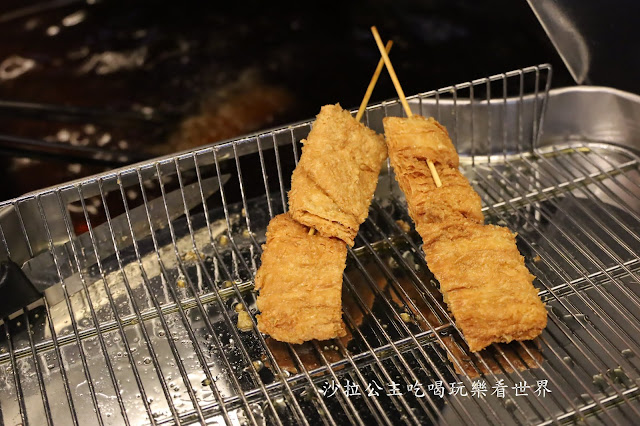 中山區雞排/中山美食『維縈家鄉碳烤雞排(民生東路店)』士林夜市美食插旗中山區/捷運雙連站 17 中山區雞排/中山美食『維縈家鄉碳烤雞排(民生東路店)』士林夜市美食插旗中山區/捷運雙連站