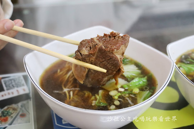 宜蘭頭城美食『家宏牛肉麵』40年老店.牛小排牛肉麵.熱炒 11 宜蘭頭城美食『家宏牛肉麵』40年老店.牛小排牛肉麵.熱炒