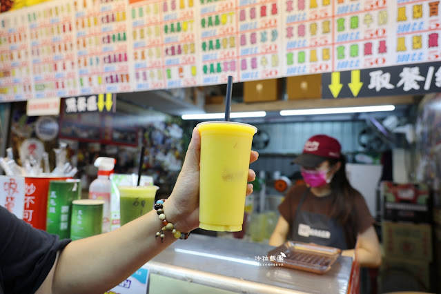 『妙不可言現打果汁』花蓮東大門夜市必喝，超濃郁