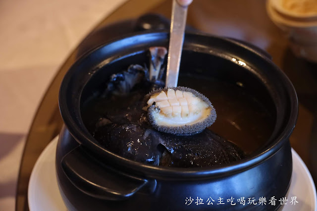 宅配年菜推薦『台北萬豪酒店』飯店評比屢獲冠軍"頂級花膠鮑魚佛跳牆""私房鮑魚烏骨雞湯"台北美食 7 宅配年菜推薦『台北萬豪酒店』飯店評比屢獲冠軍"頂級花膠鮑魚佛跳牆""私房鮑魚烏骨雞湯"台北美食