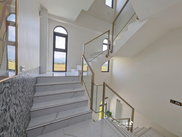 宜蘭恐龍民宿『哥德白色城堡』房間就有大恐龍迎接、露營車 49 宜蘭恐龍民宿『哥德白色城堡』房間就有大恐龍迎接、露營車