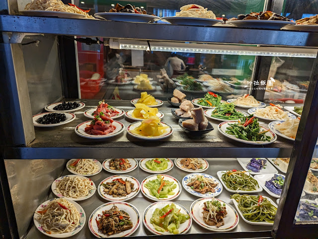 桃園牛肉麵吃到飽『呷飽牛肉麵南平店』加麵加湯免費,豆花、咖啡飲料無限供應 35 桃園牛肉麵吃到飽『呷飽牛肉麵南平店』加麵加湯免費,豆花、咖啡飲料無限供應