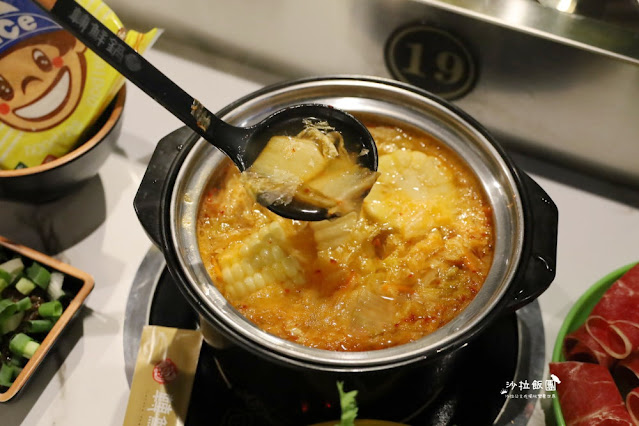 蘆洲火鍋『轉鮮鍋』迴轉火鍋、可以自己挑選自己喜歡的食材 11 蘆洲火鍋『轉鮮鍋』迴轉火鍋、可以自己挑選自己喜歡的食材