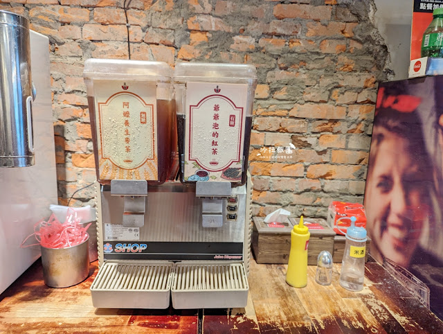 信義區美食『胡饕米粉湯台北市府店』浮誇創意米粉湯,紅茶麥茶喝到飽 12 信義區美食『胡饕米粉湯台北市府店』浮誇創意米粉湯,紅茶麥茶喝到飽