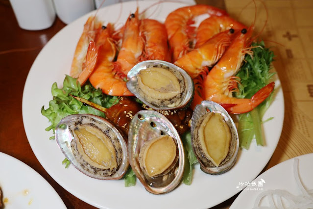 宜蘭吃到飽『蘭城百匯(蘭城晶英酒店)』鮑魚、天使紅蝦刺身 15 宜蘭吃到飽『蘭城百匯(蘭城晶英酒店)』鮑魚、天使紅蝦刺身
