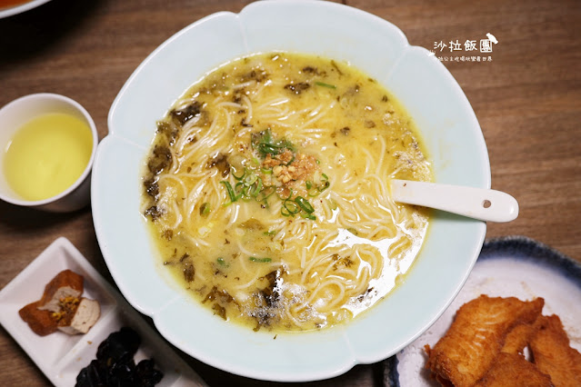 【新莊美食】樂蝦拉麵、樂天皇朝雙店聯營開幕插旗新莊宏匯廣場 45 【新莊美食】樂蝦拉麵、樂天皇朝雙店聯營開幕插旗新莊宏匯廣場