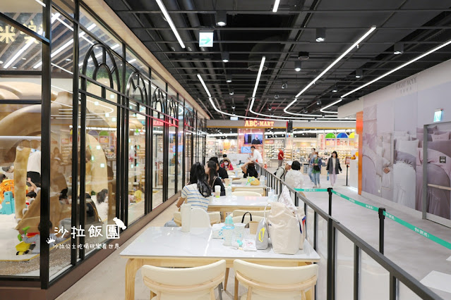 新店【樂米樂園北美館】450坪全新原木大空間,最豪華室內親子樂園 62 新店【樂米樂園北美館】450坪全新原木大空間,最豪華室內親子樂園