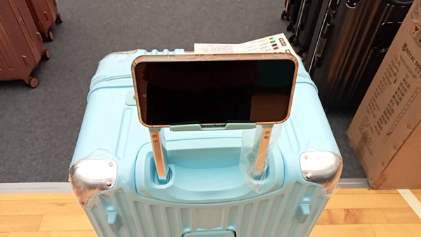 台中神岡行李箱特賣會,工廠直營廠拍,最低990元起、前開式行李箱、胖胖箱、包包 8 台中神岡行李箱特賣會,工廠直營廠拍,最低990元起、前開式行李箱、胖胖箱、包包