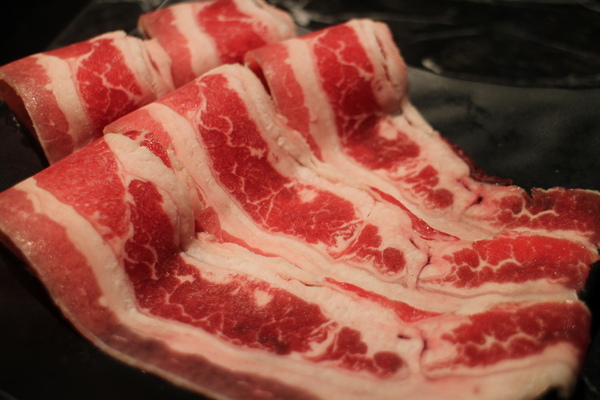 辛殿麻辣鍋:辛殿麻辣鍋吃到飽【捷運松江南京站】 辛殿麻辣鍋:辛殿麻辣鍋吃到飽【捷運松江南京站】