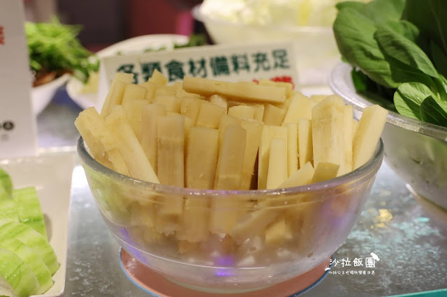 台北火鍋吃到飽『鍋爸涮涮鍋(西門店)』萬華西門町平價火鍋/各式海鮮/肉品/座位舒適 16 台北火鍋吃到飽『鍋爸涮涮鍋(西門店)』萬華西門町平價火鍋/各式海鮮/肉品/座位舒適