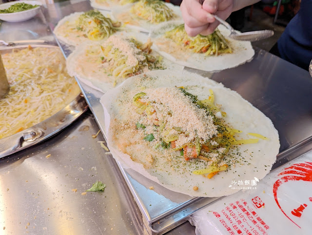 南機場夜市美食『吾旺再季潤餅捲專賣(原松青潤餅)』30年老店 12 南機場夜市美食『吾旺再季潤餅捲專賣(原松青潤餅)』30年老店