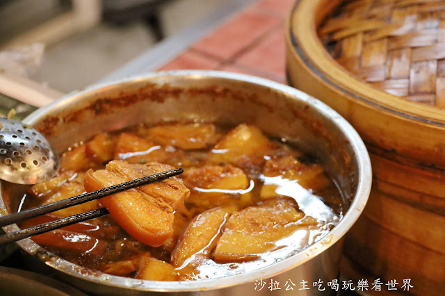 萬華美食『源芳刈包』華西街夜市美食.2020必比登推薦.老店.龍山寺 11 萬華美食『源芳刈包』華西街夜市美食.2020必比登推薦.老店.龍山寺