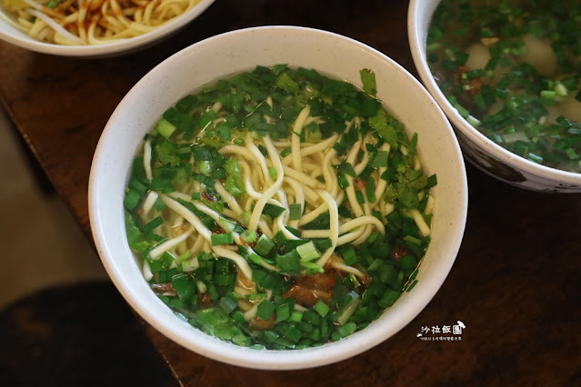 苗栗美食三灣鵝肉,每天都在排隊,不給訂位用餐時段都客滿 28 苗栗美食三灣鵝肉,每天都在排隊,不給訂位用餐時段都客滿