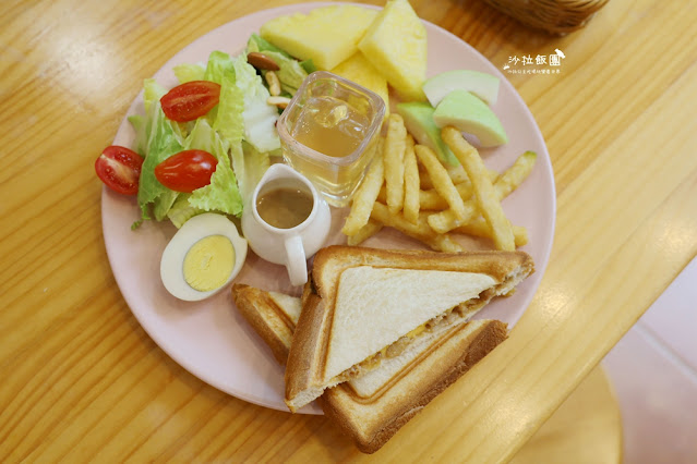 宜蘭民宿6人就可以包棟『桐話親子民宿』入住粉紅花園別墅 235 宜蘭民宿6人就可以包棟『桐話親子民宿』入住粉紅花園別墅