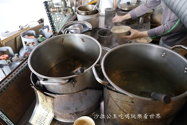 士林陽明山美食『大陸麵店』牛肉湯.雞湯無限供應/文大人的回憶 16 士林陽明山美食『大陸麵店』牛肉湯.雞湯無限供應/文大人的回憶
