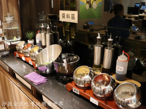 IMG_1457.JPG IMG_1457.JPG